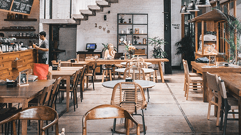 Restaurants, bars, cafés